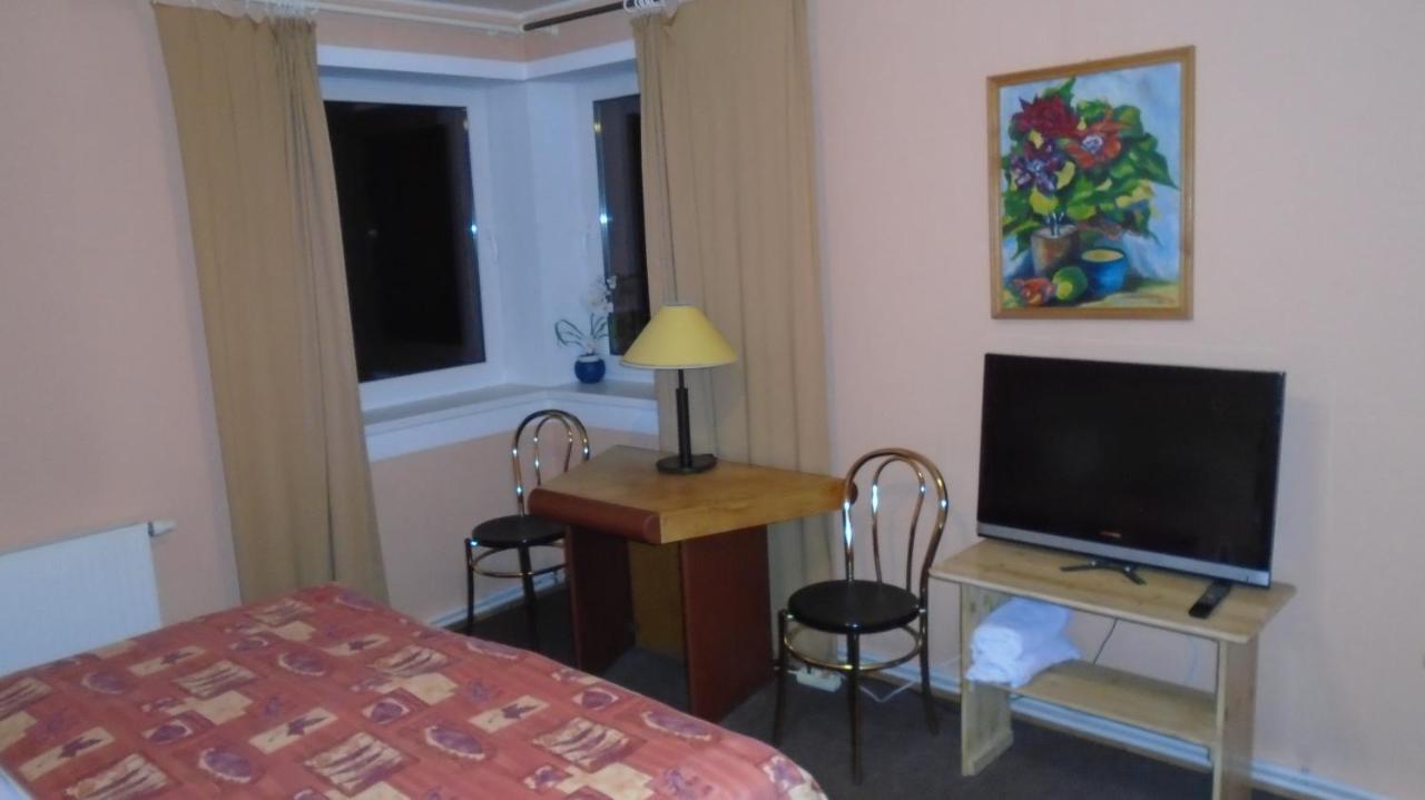Hotel Getliin Saku Esterno foto