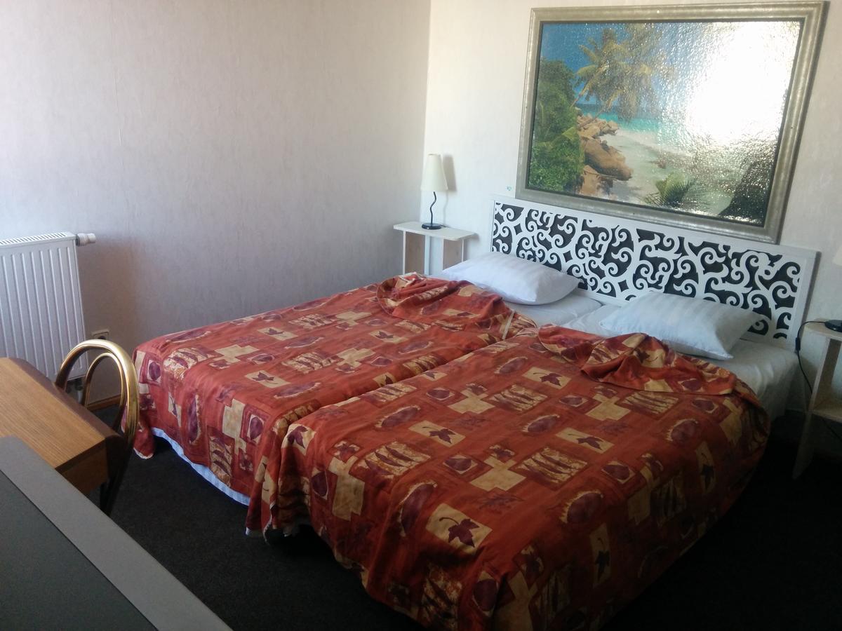 Hotel Getliin Saku Esterno foto