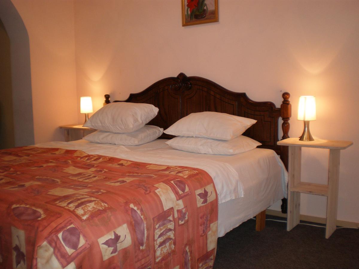 Hotel Getliin Saku Esterno foto